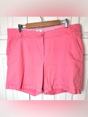 CROWN & IVY Curvy Bubblegum Pink Shorts Chinos casual walking cotton high rise